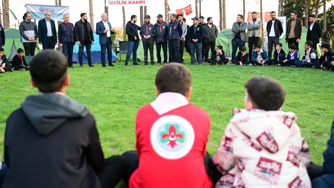 Başkan Güder İzcilerin Kampına Katıldı