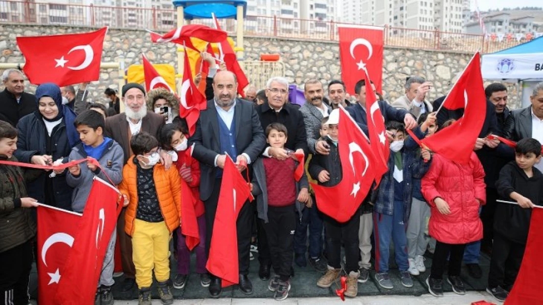 Başkan Güder: 'Parklar İnsanımızın Sosyalleşmesine Katkı Sunacak'