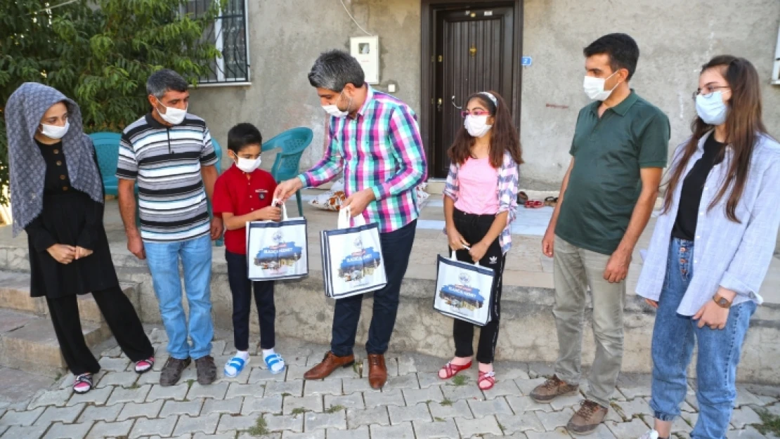 Başkan Şerifoğulları Sedanur'un Tablet İsteğine Kayıtsız Kalmadı