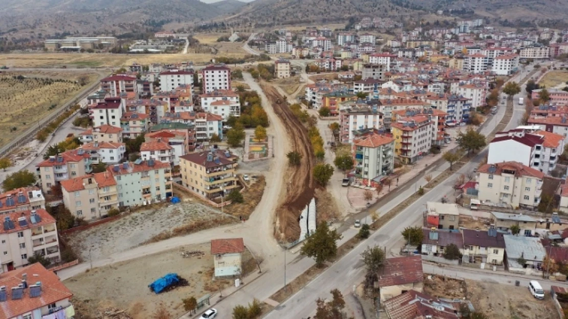 Başkan Şerifoğulları, Yeni Yol Çalışmalarını İnceledi