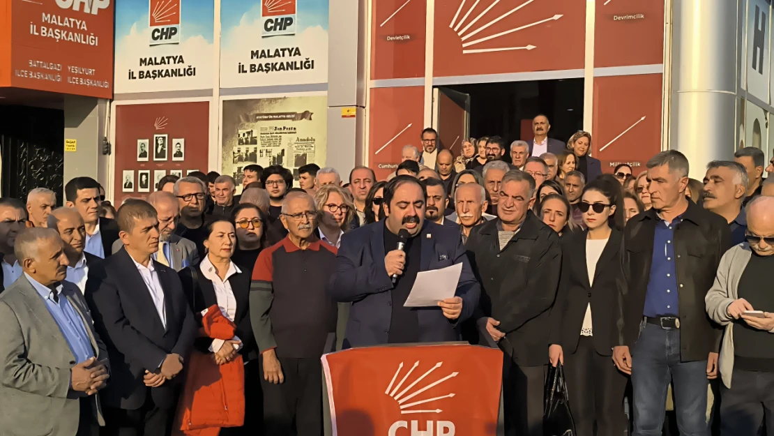 Başkan Yıldız, Esenyurt Belediye Başkanı Prof. Dr. Ahmet Özer'in tutuklanmasından dolayı açıklama yaptı