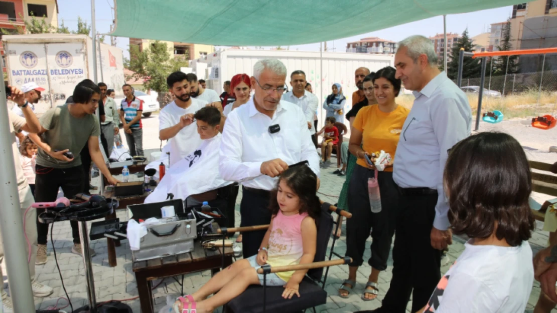 Battalgazi Belediyesi'nden Depremzede Çocuklara Ücretsiz Saç Bakımı