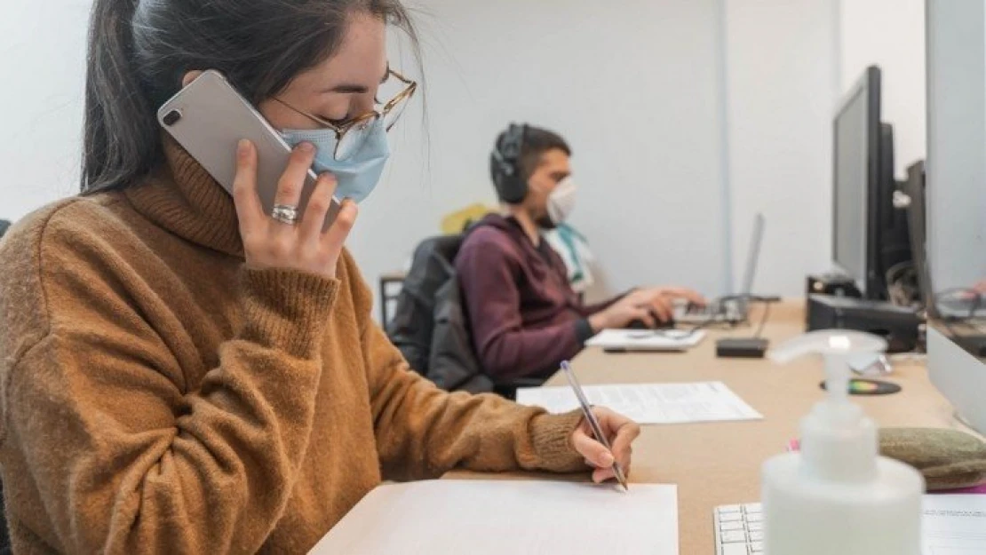 Binlerce Çalışan Kadına 'Finansal Okuryazarlık' Eğitimi