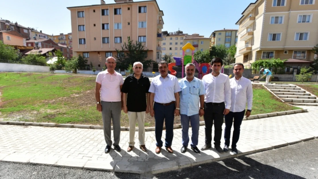 Başkan Gürkan, Park Alanlarında İncelemede Bulundu