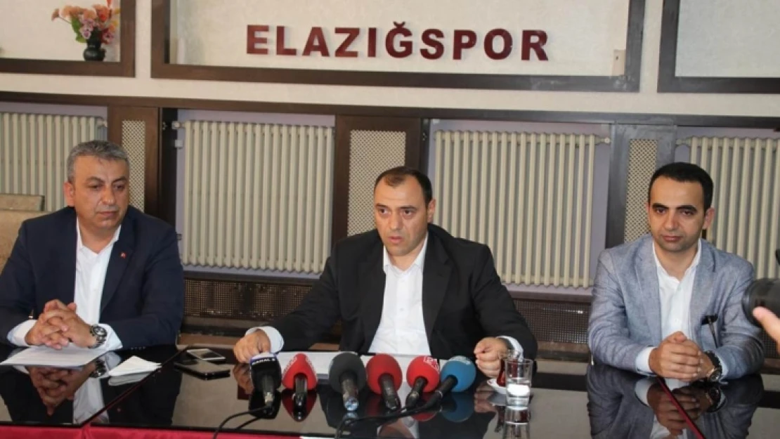 Vali Çetin Oktay Kaldırım Elazığspor'u Ziyaret Etti