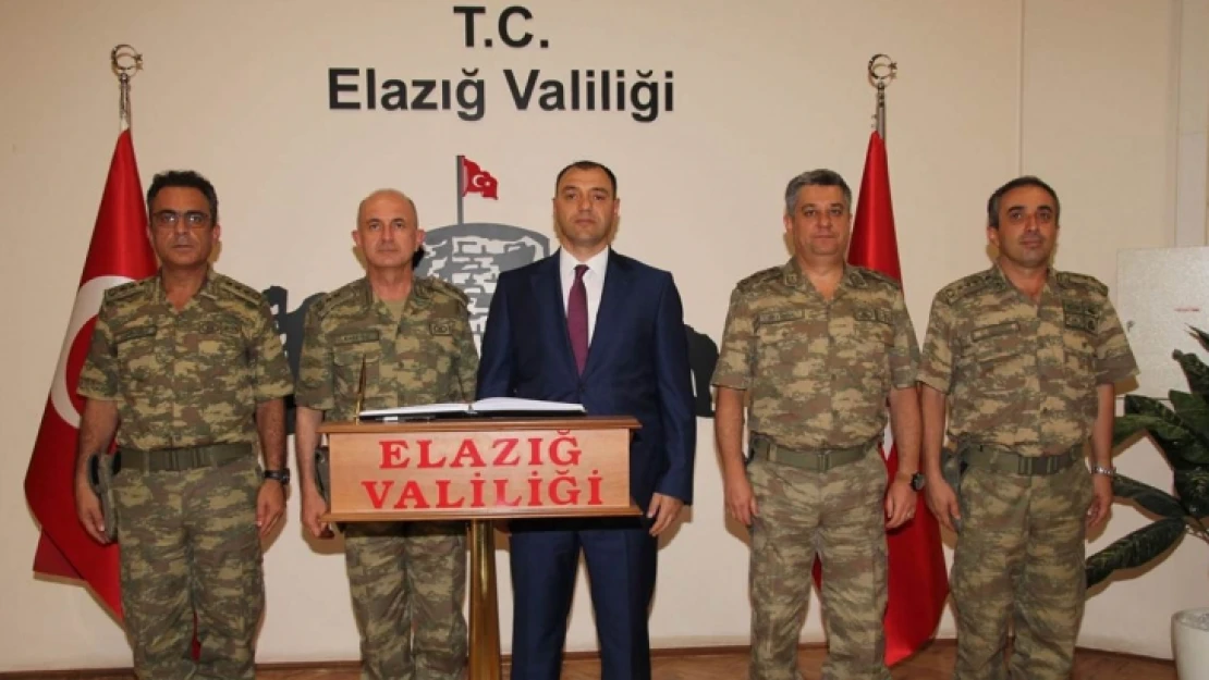 Tümgeneral Karataş'tan Vali Kaldırım'a Ziyaret