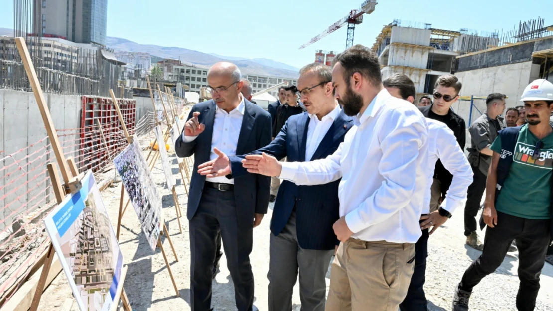 Büyükşehir Belediye Başkanı Sami Er Toki Konutlarını İncelemelerde Bulundu