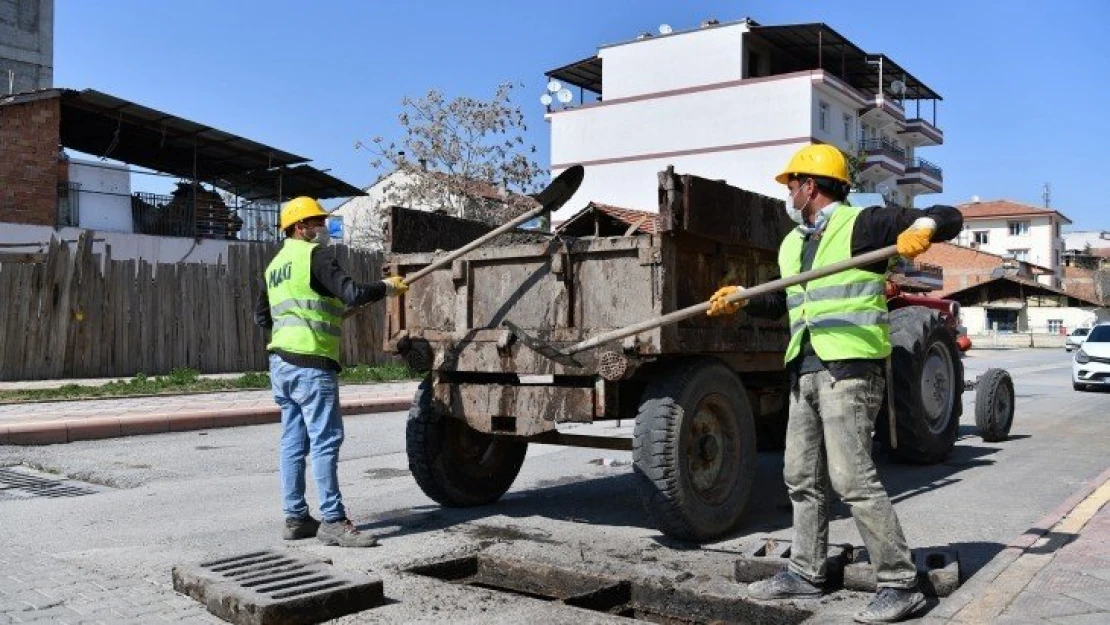 Büyükşehir Maski Ekipleri 6 Bin 247 Adet Mazgal Temizliği Yaptı