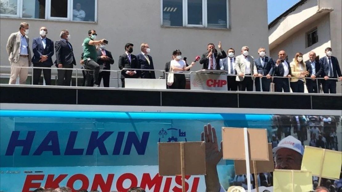 CHP  Ekonomi ve Esnaf Masası heyeti Bitlis'te..