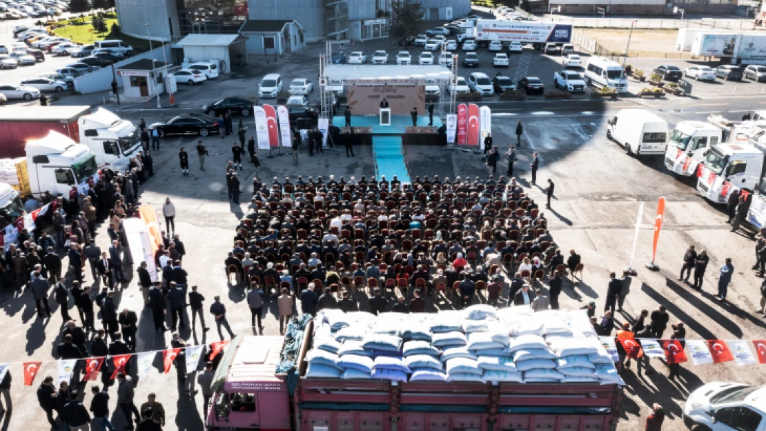 Çiftçilere buğday ve arpa tohumu dağıtımı yapıldı