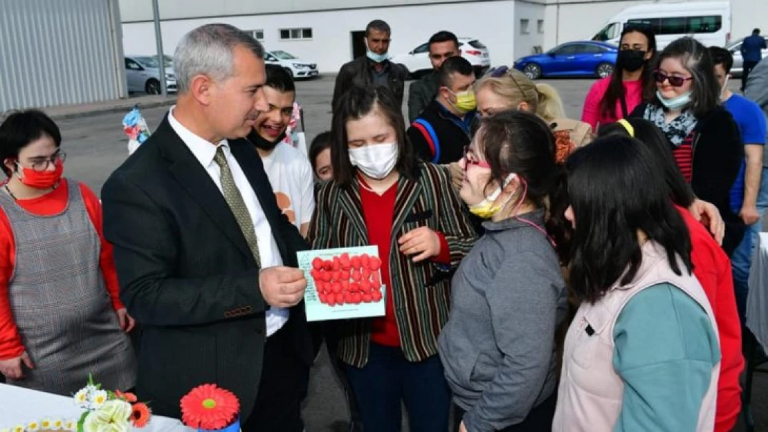 Down Sendromlu Çocuklar, Yeşilyurt Belediyesinin Gönüllü Çevre Müfettişi Oldu