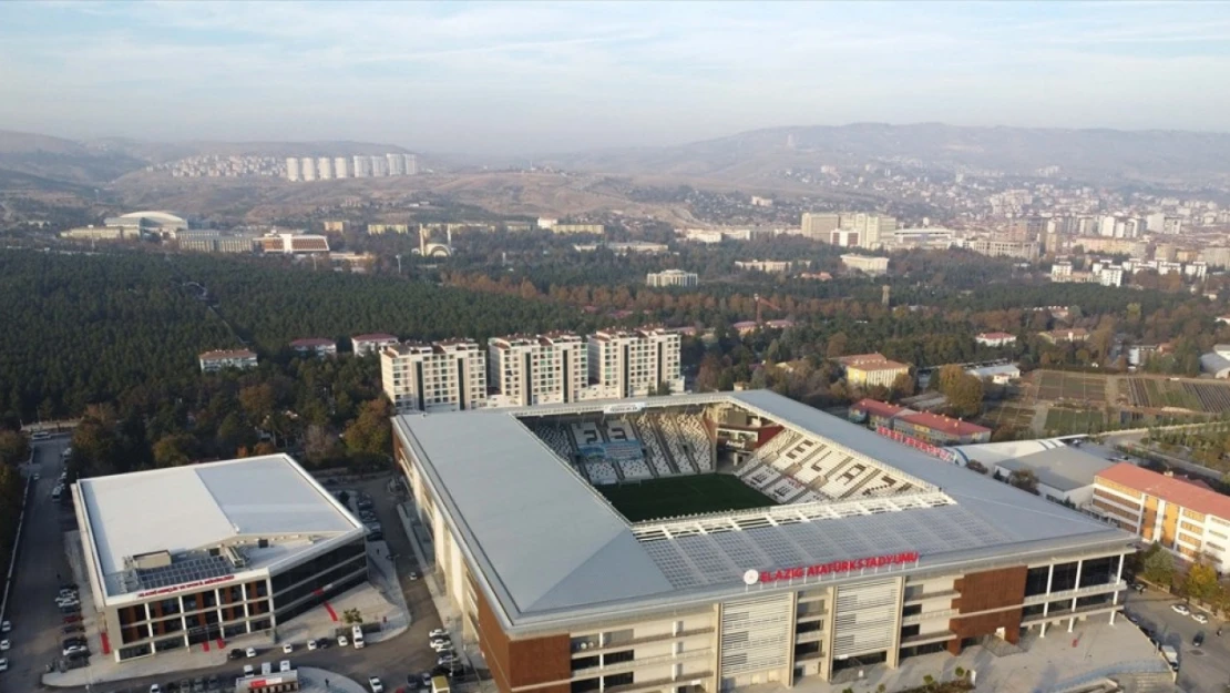 Elazığ'ın 'yaşayan stadı'nda uluslararası başarılara hazırlanıyorlar