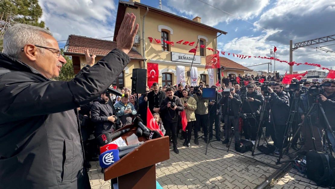 Elmadağ'a Banliyö Seferleri Başladı