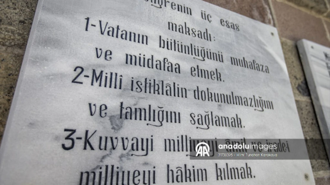 Erzurum Kongresi'nde Türkiye Cumhuriyeti'nin millet hakimiyetine dayalı devlet olacağı vurgulandı