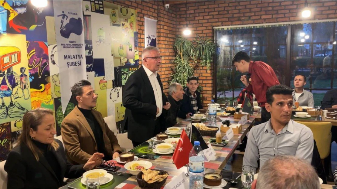 Faal Futbol Hakemleri Dernek Başkanlığı tarafından  iftar programı düzenlendi