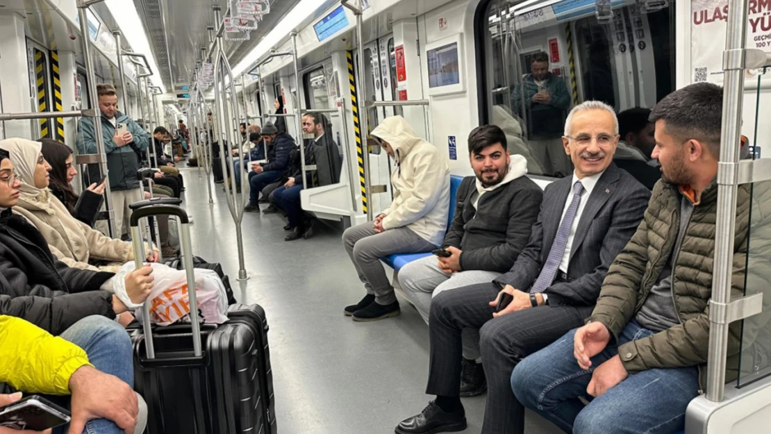 Gayrettepe-İstanbul Havalimanı-Arnavutköy metro hattında yolcu rekoru