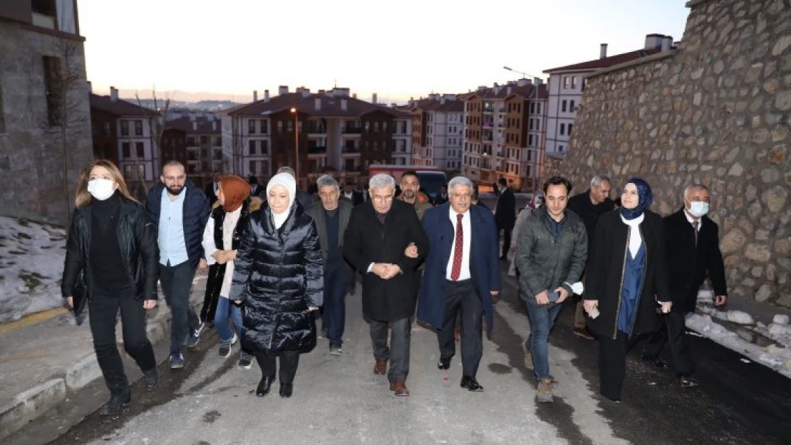 Gelincik Tepesi'ndeki Ailelere Sürpriz Ziyaret