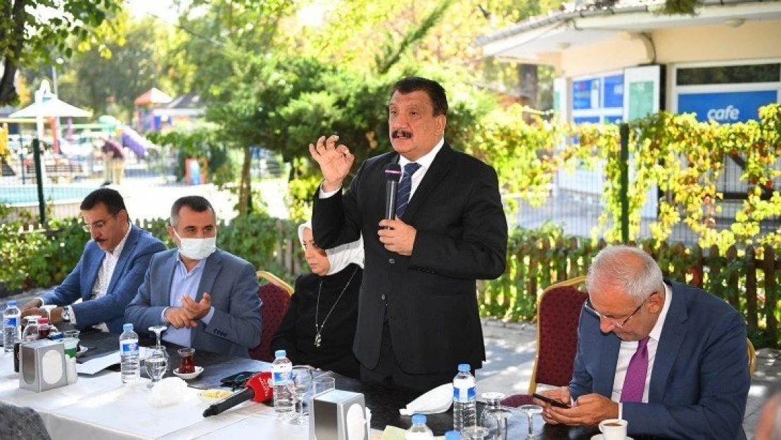 Gürkan, 'Cumhurbaşkanımız Sadece Malatya'nın Hemşerilik Beratını Kabul Etmiştir'