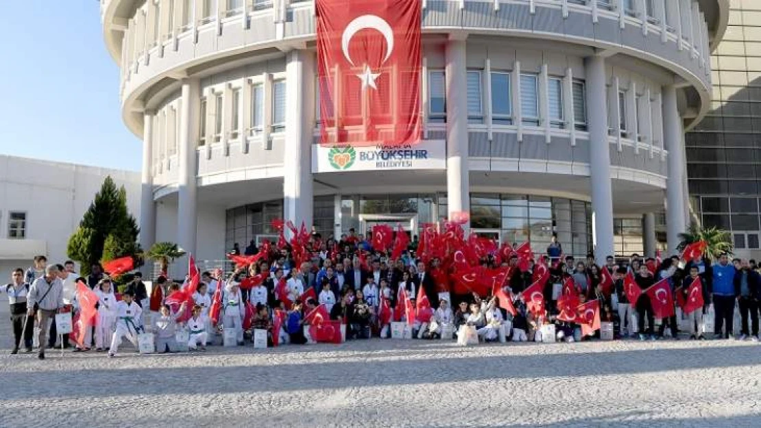 Başkan Polat Genç Sporcularla Bir Araya Geldi