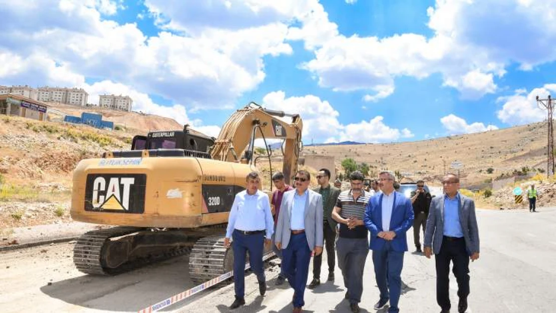 Büyükşehir Toki Yoluna İlk Kazmayı Vurdu