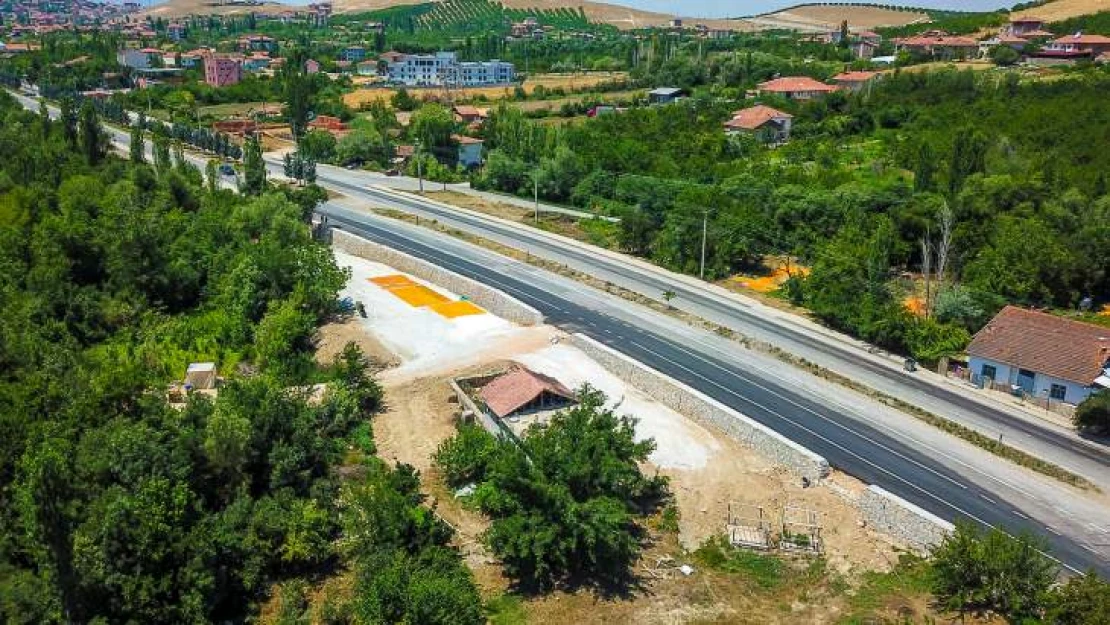 Hanımınçiftliği'nde Yol Genişletildi Leylekpınarı'na Köprü Yapıldı