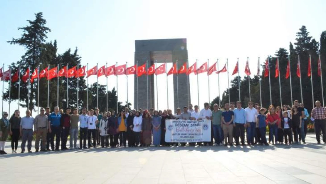 Öğrenciler Ve Belediye Çalışanları,Şehitler Diyarı Çanakkale'den Döndü