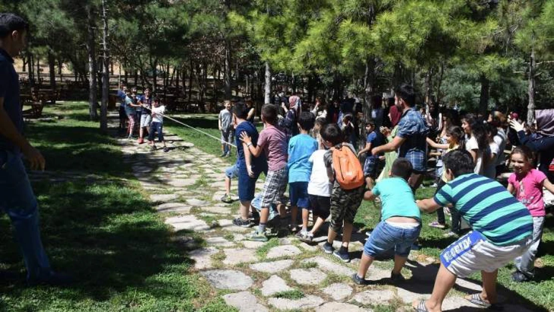 Yeşilyurt Kent Konseyi Yaz Kur'an Kursu Öğrencileri Piknik Yaptı