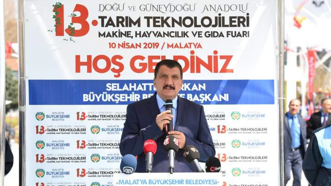 Büyükşehir Belediyesi'nin Organize Ettiği 13. Tarım Fuarı Açıldı