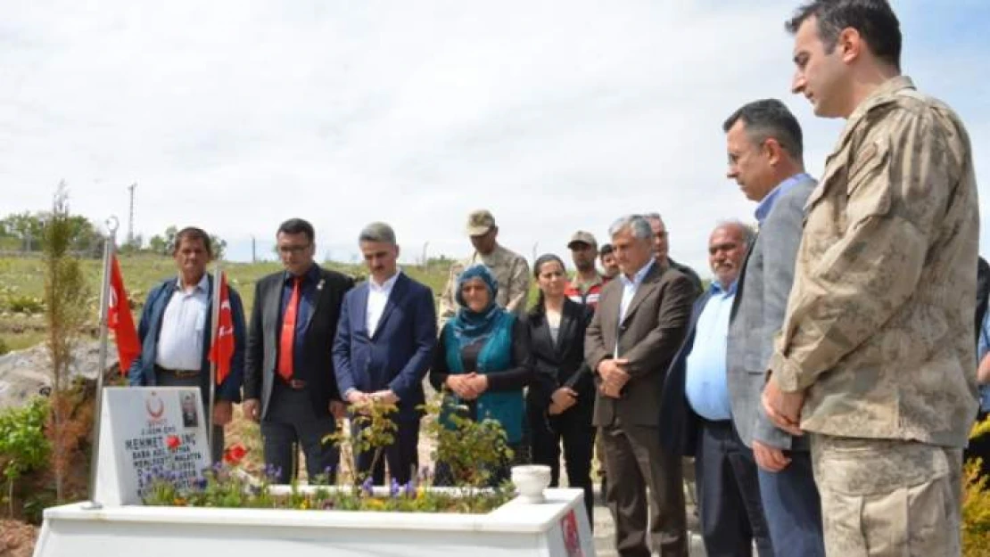 Vali Baruş Şehit Mehmet Kılınç için Okunan Mevlid'e Katıldı