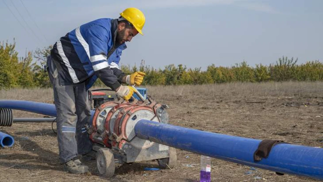 Pütürge Gertan'da 30 Km Uzunluğunda İçmesuyu Hattı Devam Ediyor