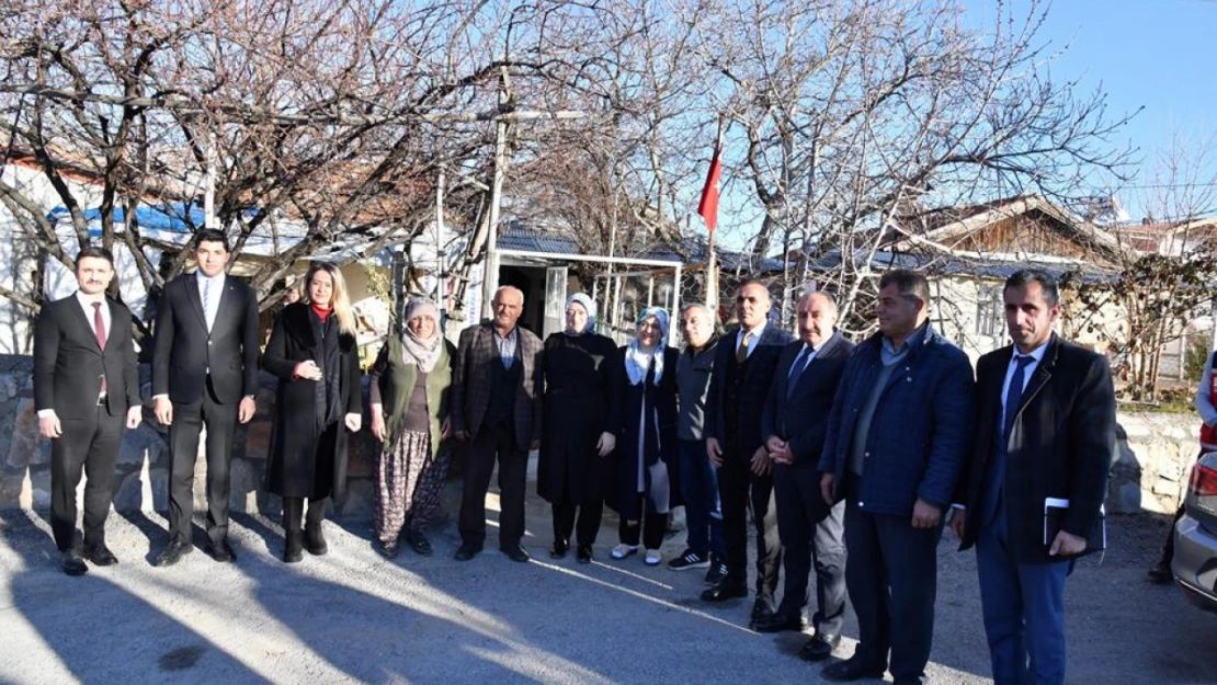 Hanife Yazıcı'dan Doğanşehir İlçesindeki Şehit Ailelerine Ziyaret