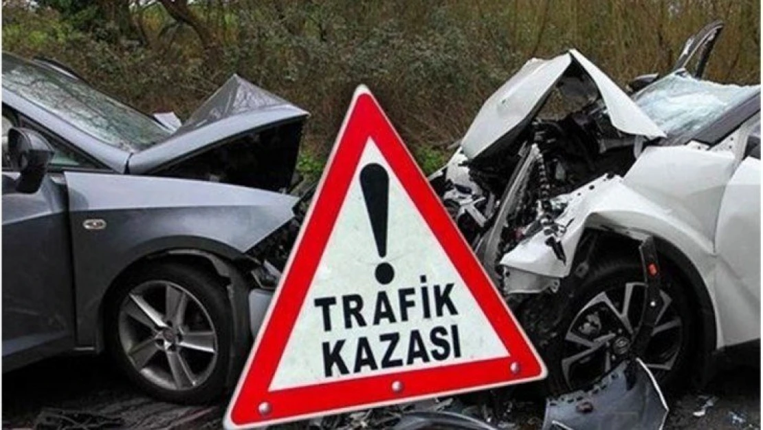 Hekimhan Güvenç Basak yol ayrımında kaza : 1 ölü