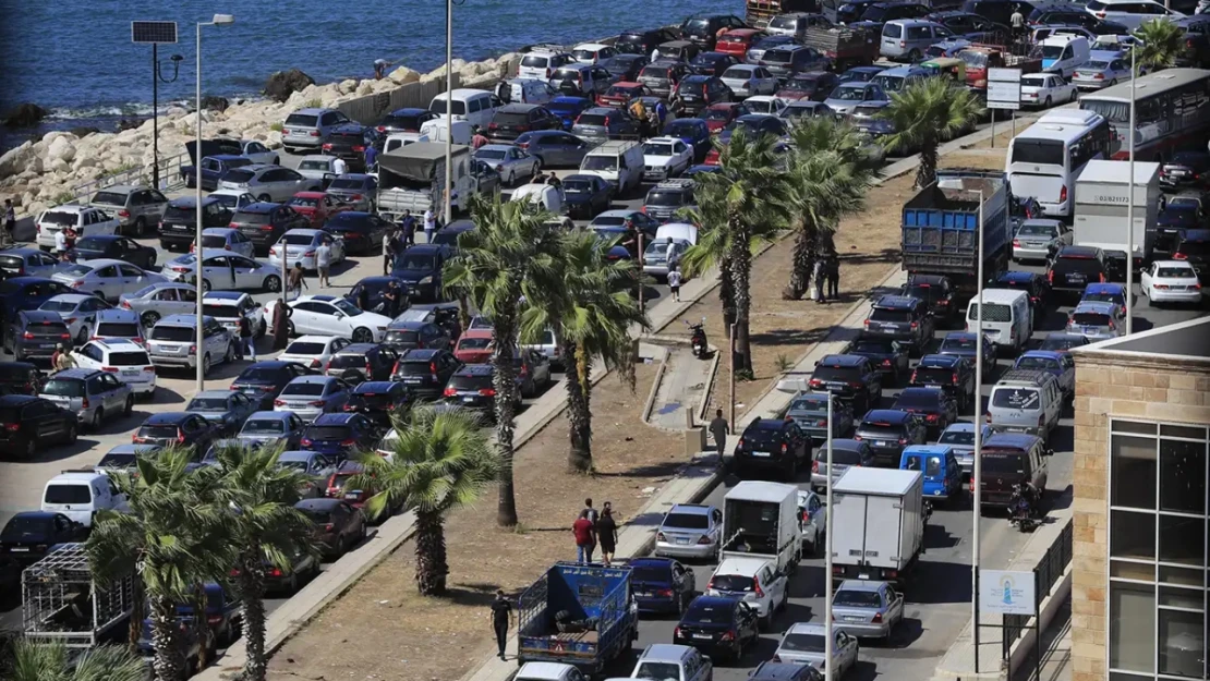 İngiltere'den vatandaşlarına Lübnan'a seyahat uyarısı