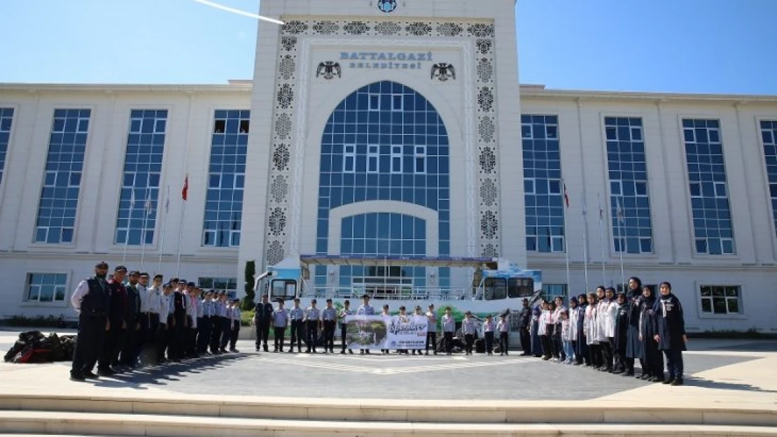 İspendere Şifalı İçmeleri'nde Farkındalık Yaratan İzcilik Kampı