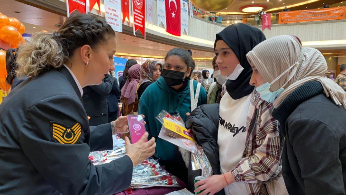 Jandarma'dan 8 Mart Dünya kadınlar Günü kutlama proğramı