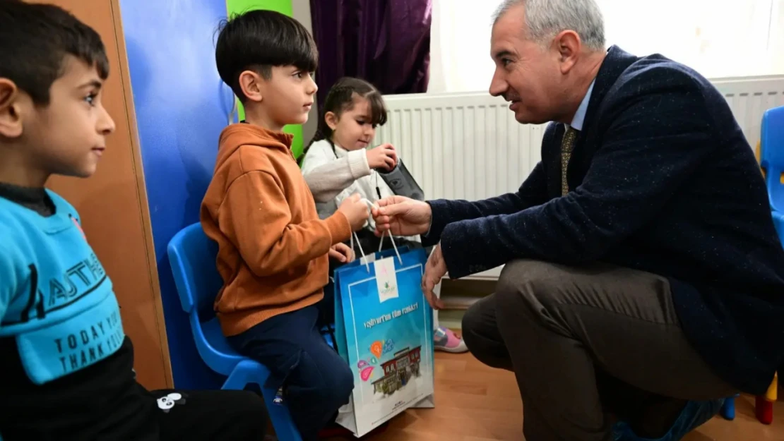 Kaymakam Baytak İle Başkan Çınar, Şahnahan Karşıyaka İlkokulunu Ziyaret Etti