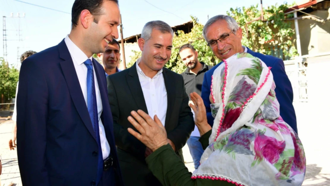 Kaymakam Uğurlu İle Belediye Başkanı Çınar, Gazi Mahallesindeki Metruk Ev Yıkımını Takip Etti