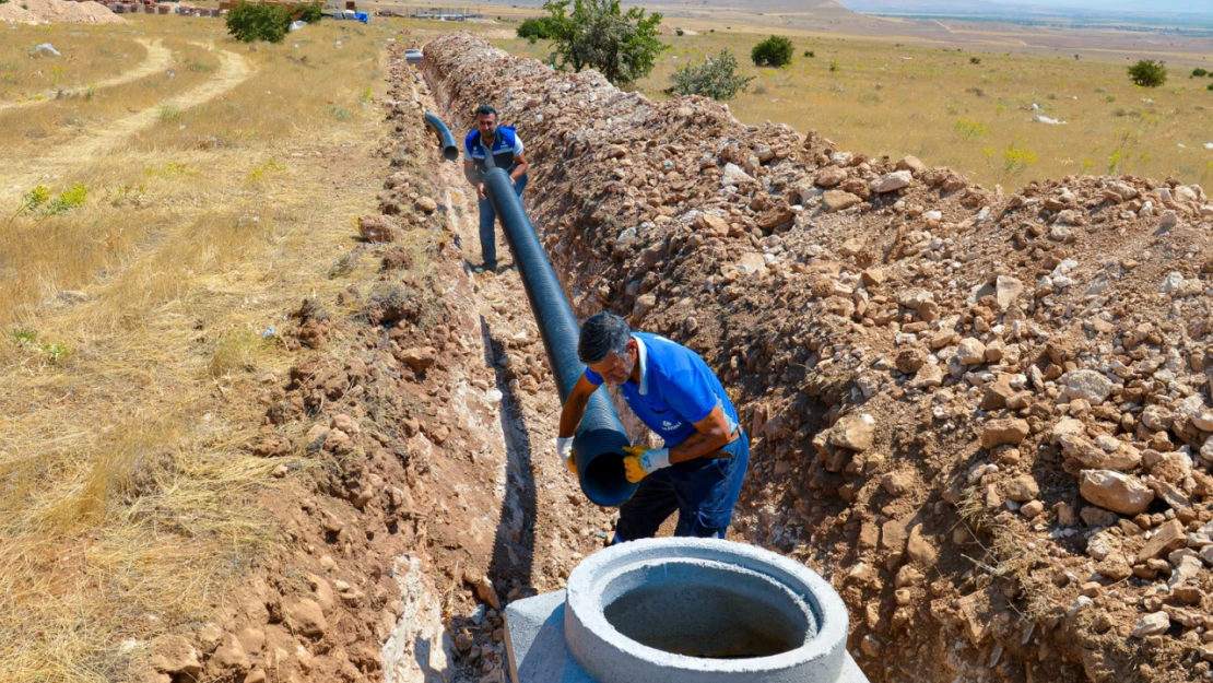 Kırsal Konutların Altyapısını İnşa Eden Maski'den Yazıhan Çivril'e 5 Bin 500 Metre Altyapı