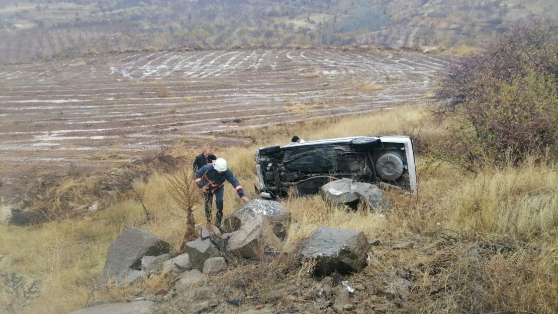 Kuluncak Karayolu Mevkiinde Trafik Kazası