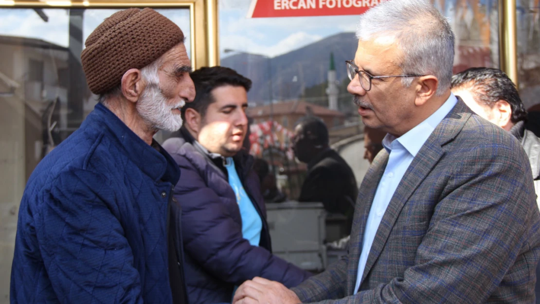 Malatya Büyükşehir Belediyesi Bağımsız Başkan Adayı Prof. Dr. Gezer'den Doğanyol Ve Pütürge İlçelerine Ziyaret