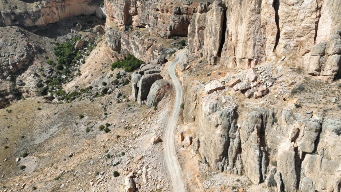 Malatya Büyükşehir Belediyesi Yaptığı Çalışmayla Yolu 15 Km Kısaltıyor