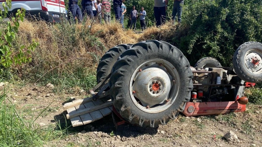 Malatya'da traktörün devrildiği kazada 4 kişi yaralandı