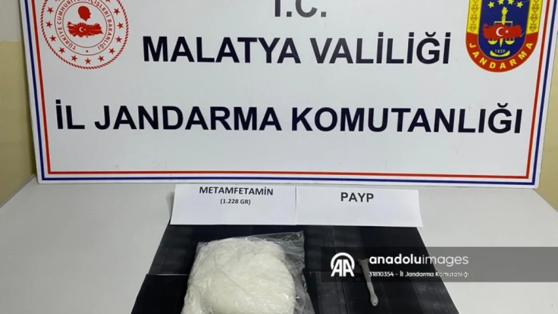 Malatya'da uyuşturucu operasyonunda 3 zanlı tutuklandı