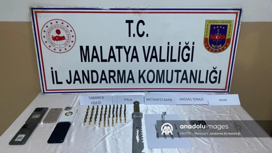 Malatya'da uyuşturucu operasyonunda 4 zanlı tutuklandı