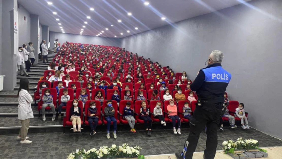 Malatya Emniyeti Proaktif Polislik anlayışla çalışmalarına devam ediyor.