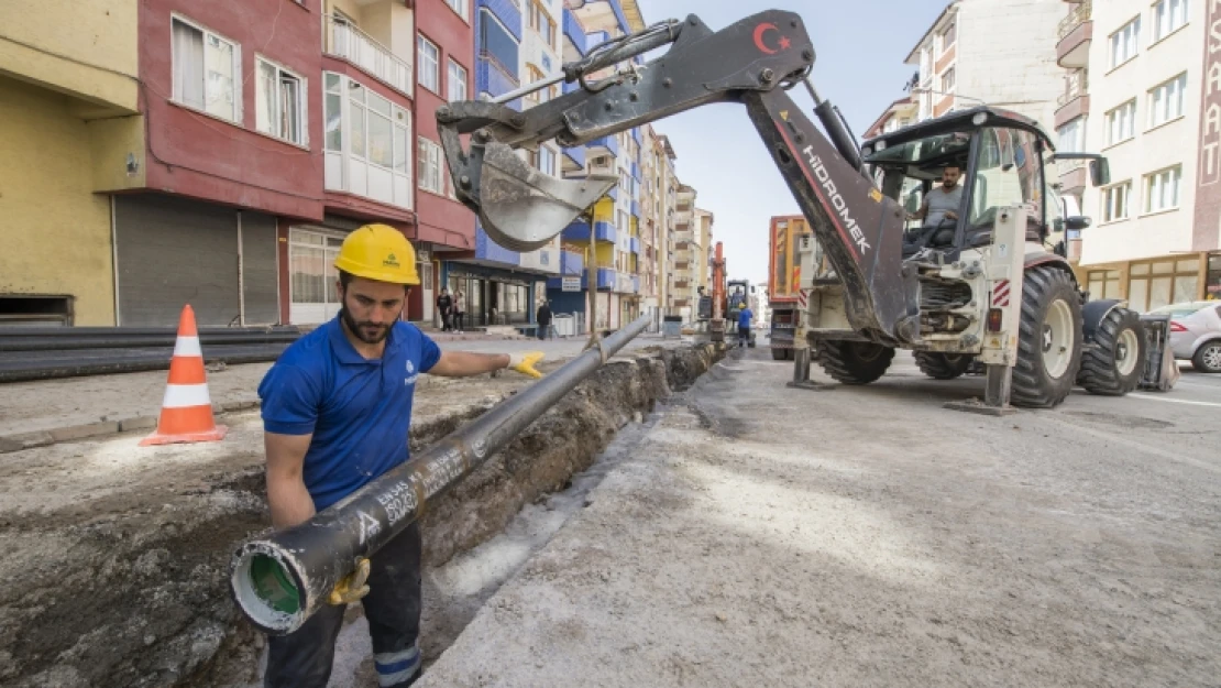 Büyükşehir İle Birlikte 2414 Sokağın Altyapısı Yenilendi