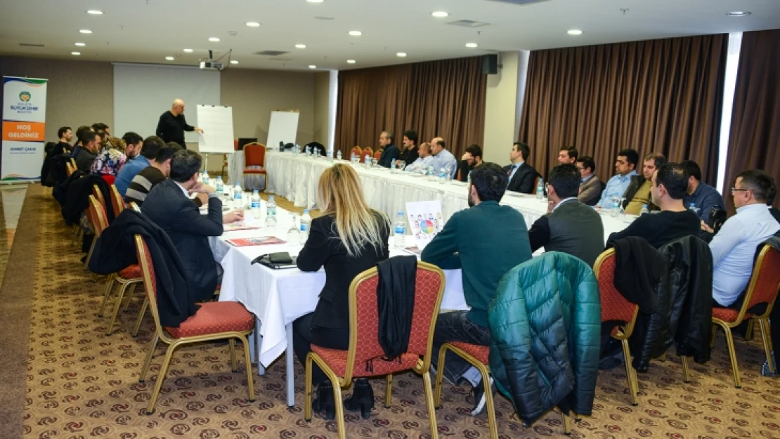 'Ekip Çalışması Ve Liderlik' Konulu Seminer