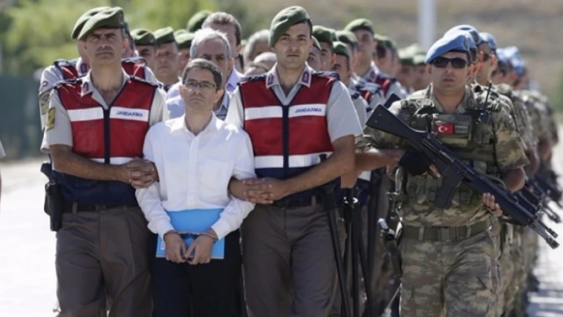 PKK taktiğiyle haberleşmiş