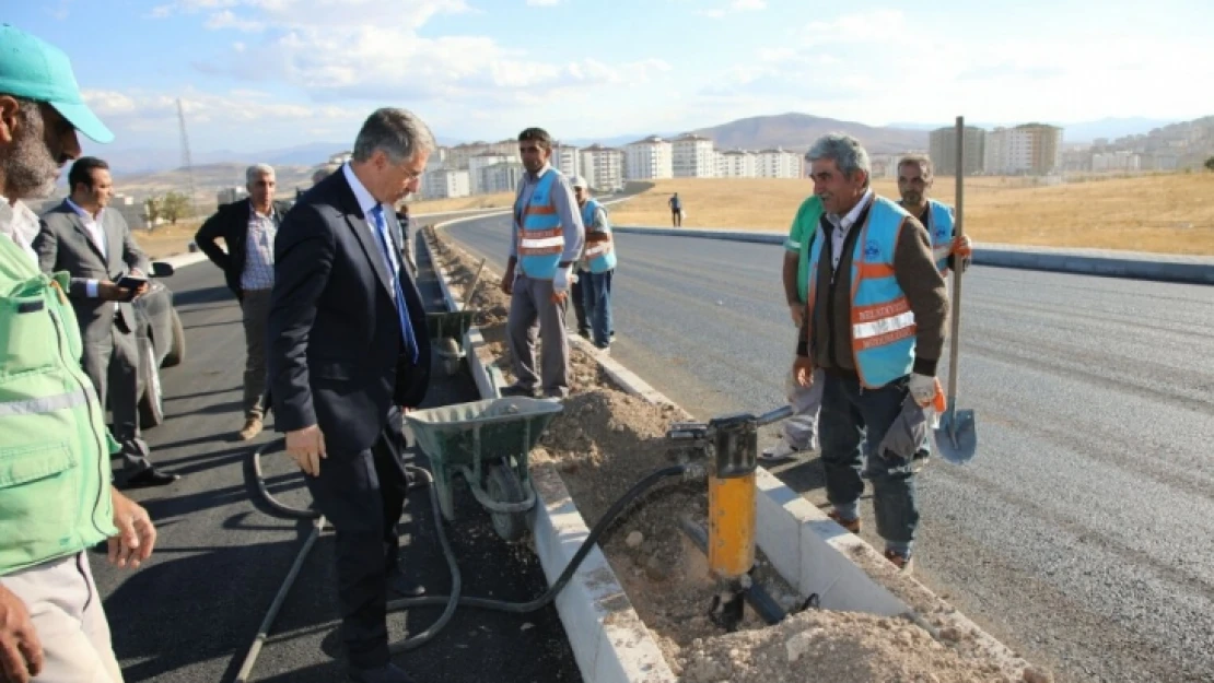 Başkan Yanılmaz Kuzey İmar Yolu'nda İncelemelerde Bulundu