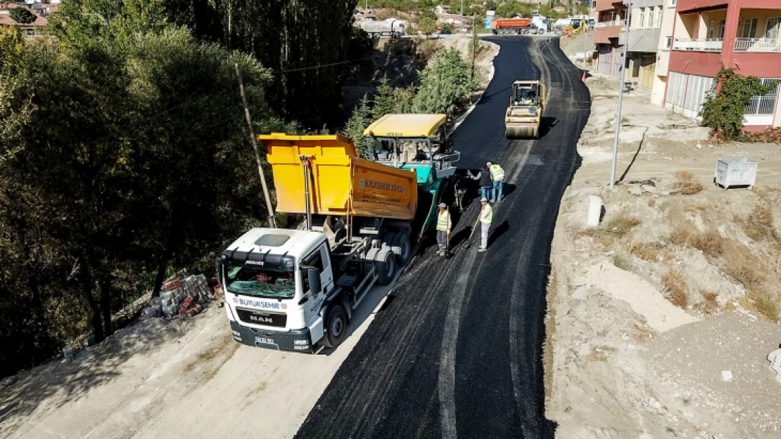 Hekimhan İlçe Merkezi Asfaltlanıyor